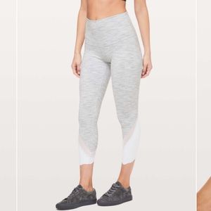 Lululemon Wunder Under Crop We Are From Space Scalloped Crop Size 6